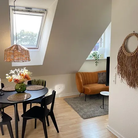 Apartman Central Lejlighed I C *